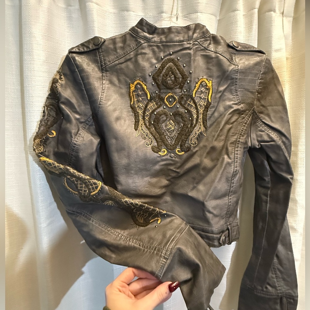 Blanc Noir XS faux leather grey gray embroidered jacket moto
